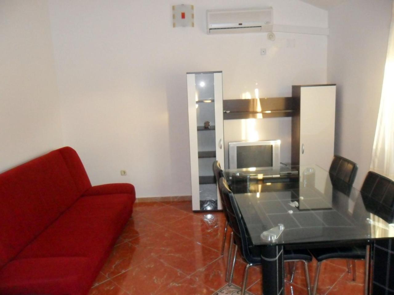 Apartments Mislav Новаля Екстериор снимка